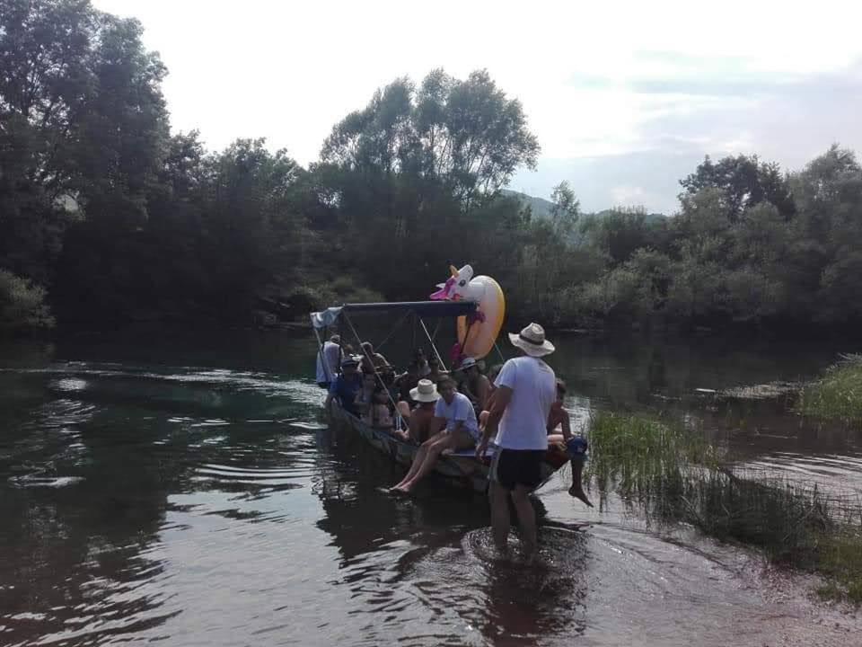 Holiday Home Haustor With Skadar Lake View Podgorica Exterior photo