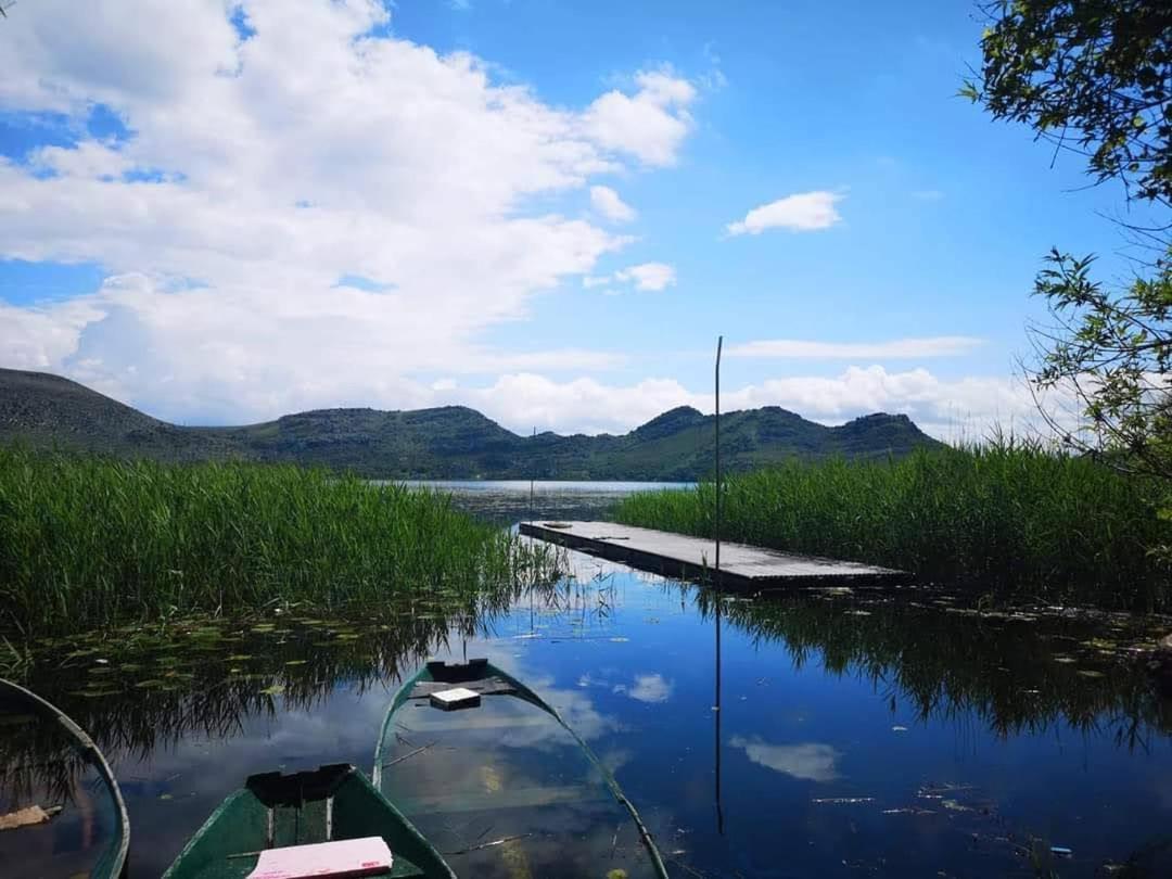 Holiday Home Haustor With Skadar Lake View Podgorica Exterior photo