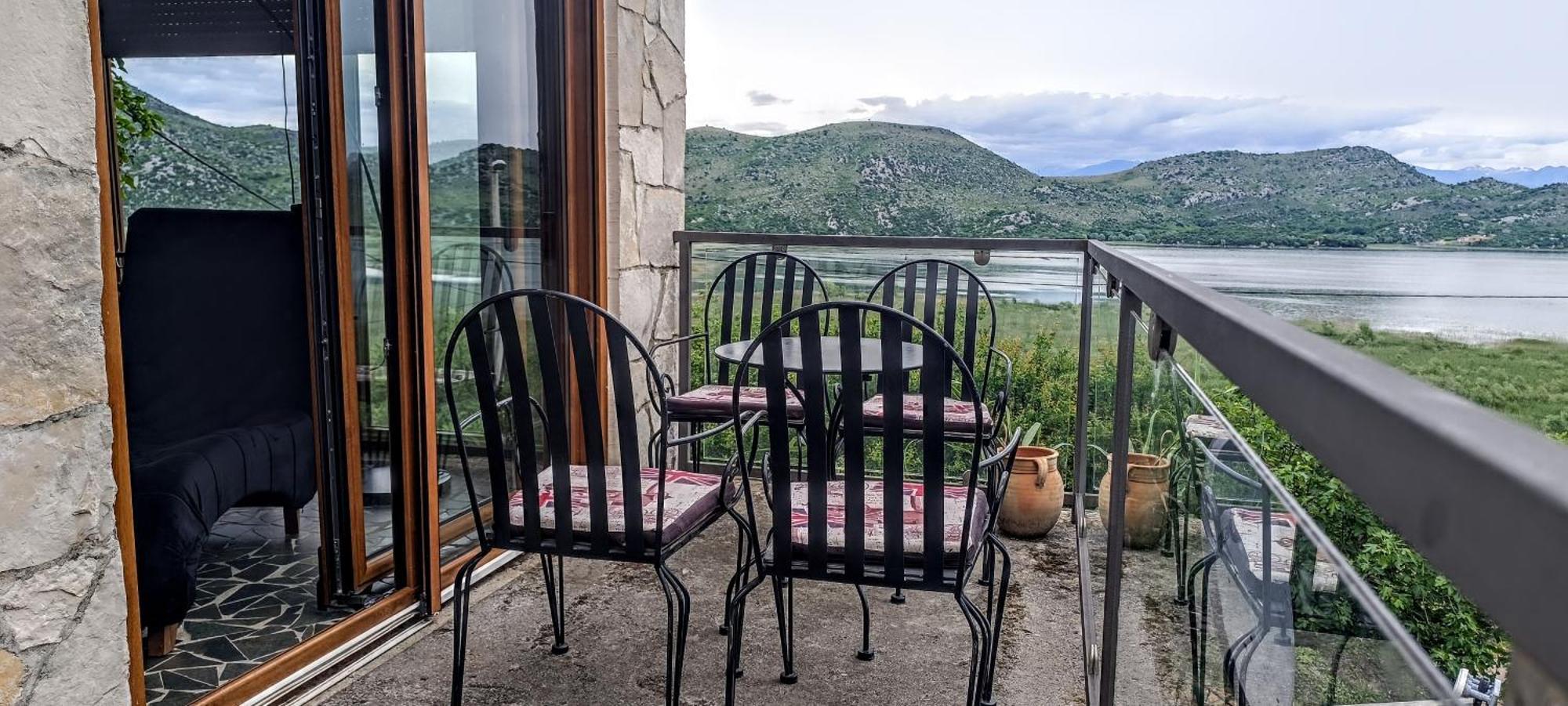 Holiday Home Haustor With Skadar Lake View Podgorica Exterior photo